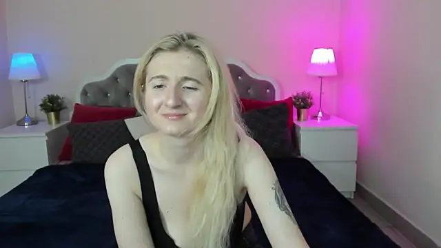 CamillaDreamer online show from 10/11/25, 03:46