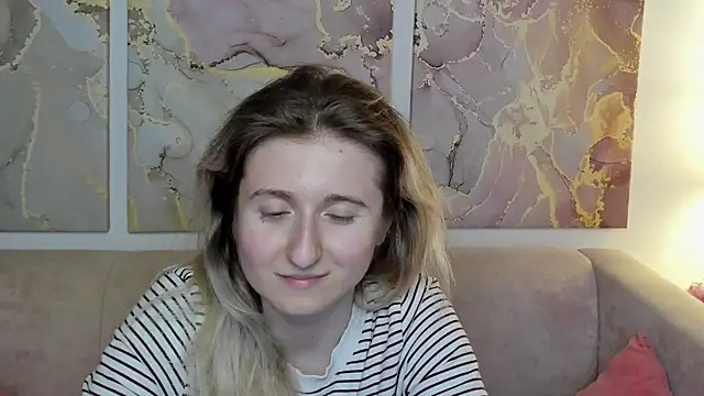 CamillaDreamer online show from 04/30/26, 08:57