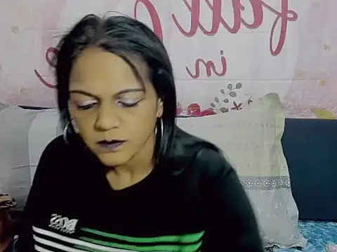 indianswtbella online show from 11/15/25, 04:49