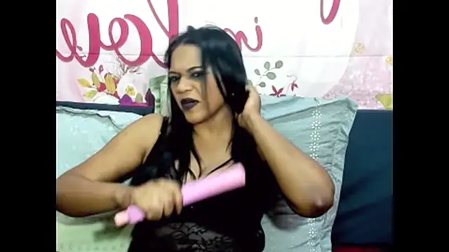 indianswtbella online show from 12/04/25, 04:44