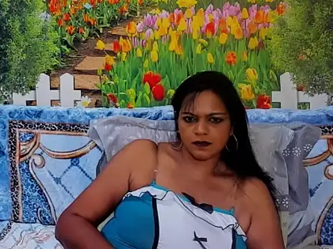 indianswtbella online show from 10/13/25, 05:47