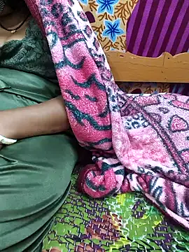 Desi Lilly01 online show from 11/27/25, 07:25