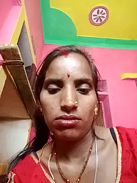 Snapshot of Munni_ji chatting on 10/12/25, 07:59 Munni ji online show from 10/12/25, 07:59