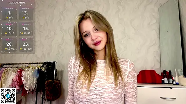 LindyEckland online show from 10/15/25, 12:24