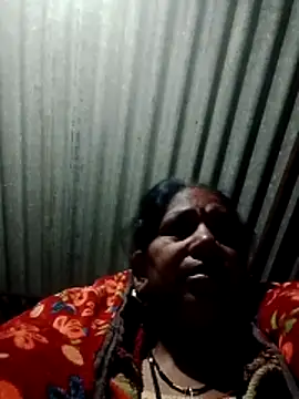 Snapshot of Rs_sonam chatting on 02/15/26, 11:03 Rs sonam online show from 02/15/26, 11:03