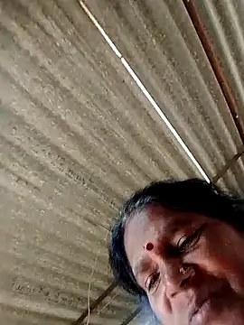 Snapshot of Rs_sonam chatting on 02/20/26, 06:26 Rs sonam online show from 02/20/26, 06:26