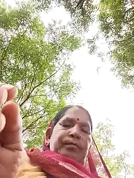 Snapshot of Rs_sonam chatting on 07/20/26, 12:40 Rs sonam online show from 07/20/26, 12:40