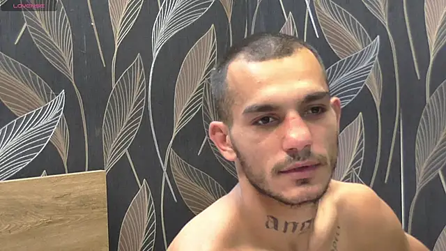 JacksonBee online show from 10/04/25, 05:03