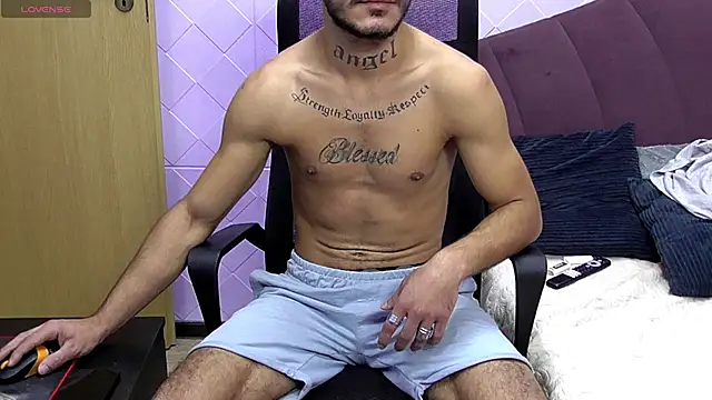 JacksonBee online show from 10/16/25, 04:59