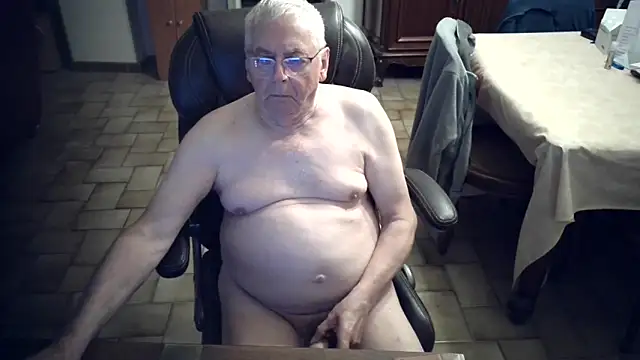 Alain633 online show from 11/01/25, 06:13