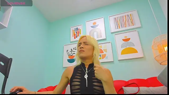 alexawinterrr online show from 10/23/25, 08:18