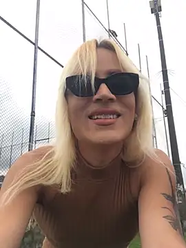 alexawinterrr online show from 12/19/25, 06:21