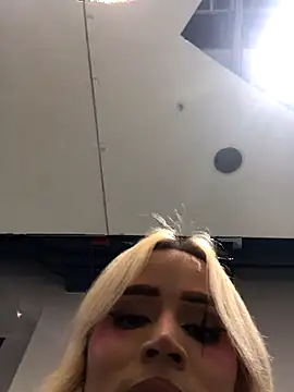 alexawinterrr online show from 12/02/25, 08:32