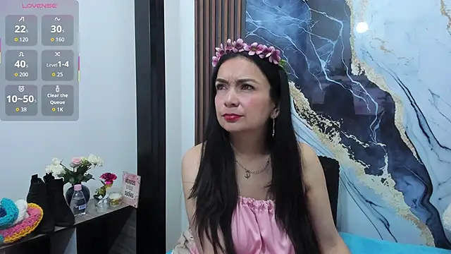 angelinee39 online show from 10/17/25, 09:34