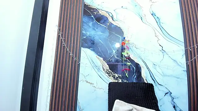 angelinee39 online show from 12/05/25, 09:30