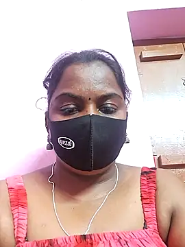 Snapshot of Tamil_Hot_Sindhu chatting on 10/11/25, 07:31 Tamil Hot Sindhu online show from 10/11/25, 07:31