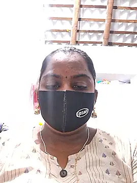 Snapshot of Tamil_Hot_Sindhu chatting on 10/14/25, 06:08 Tamil Hot Sindhu online show from 10/14/25, 06:08
