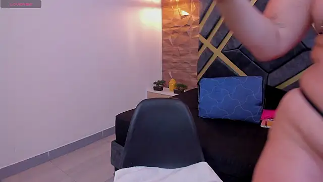 Valka Ross online show from 02/19/26, 05:26