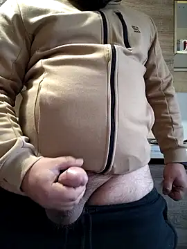 Snapshot of Dragos_01 chatting on 09/26/25, 11:28 Dragos 01 online show from 09/26/25, 11:28