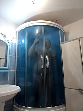 Snapshot of Dragos_01 chatting on 10/25/25, 02:28 Dragos 01 online show from 10/25/25, 02:28