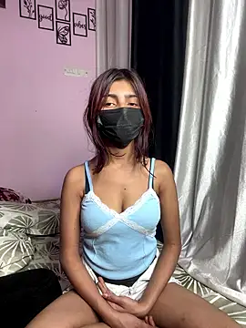 Snapshot of Aditi007 chatting on 01/18/26, 06:00 Aditi007 online show from 01/18/26, 06:00