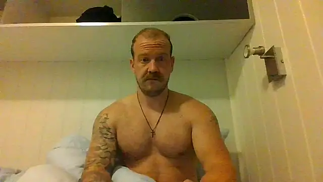 Snapshot of Real_viking chatting on 09/30/25, 08:04 Real viking online show from 09/30/25, 08:04