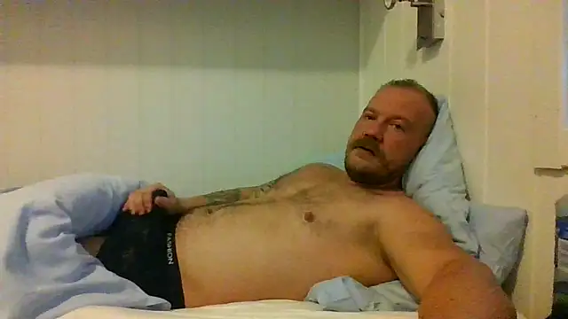 Snapshot of Real_viking chatting on 10/05/25, 06:37 Real viking online show from 10/05/25, 06:37