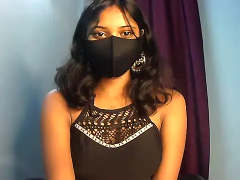 PAYARI PURVI online show from 12/19/25, 10:50