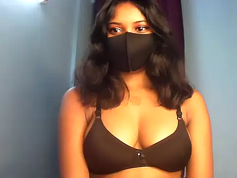 PAYARI PURVI online show from 01/08/26, 03:45