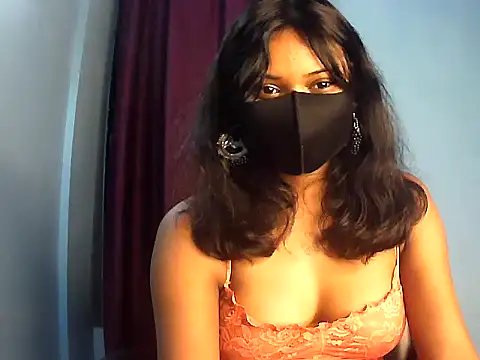 PAYARI PURVI online show from 12/17/25, 12:32