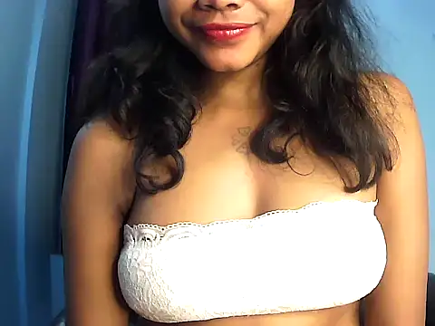 PAYARI PURVI online show from 11/25/25, 06:19