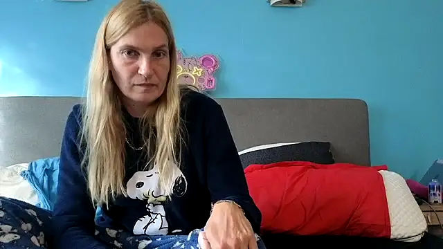 linterditehot online show from 06/13/26, 05:49