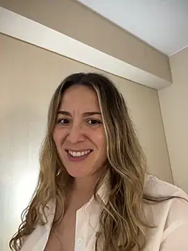 Mariana gom online show from 02/22/26, 01:19