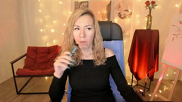 DonnaSmitth online show from 02/12/26, 06:29