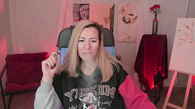 DonnaSmitth online show from 03/19/26, 06:52