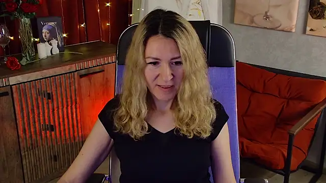 DonnaSmitth online show from 05/12/26, 06:47