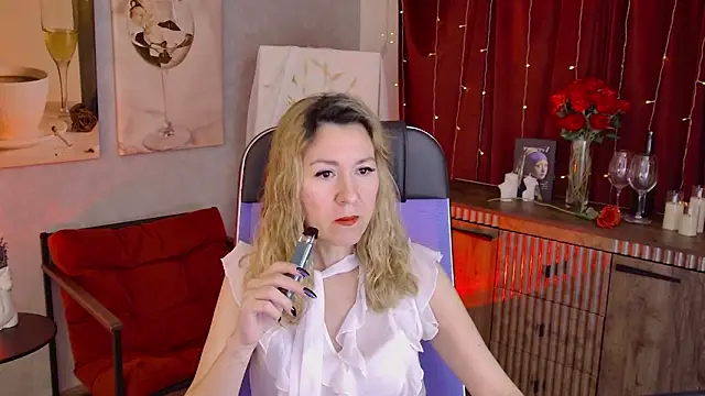 DonnaSmitth online show from 04/24/26, 06:54