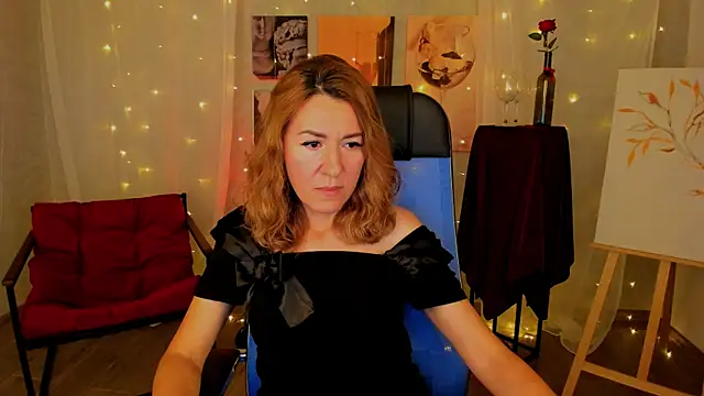 DonnaSmitth online show from 11/14/25, 03:48