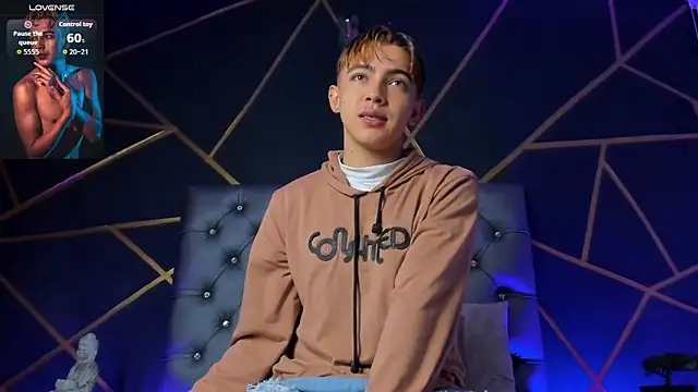 Snapshot of Lian_Miller1_ chatting on 01/19/26, 12:31 Lian Miller1 online show from 01/19/26, 12:31