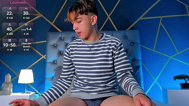 Lian Miller1  online show from 03/12/26, 12:31