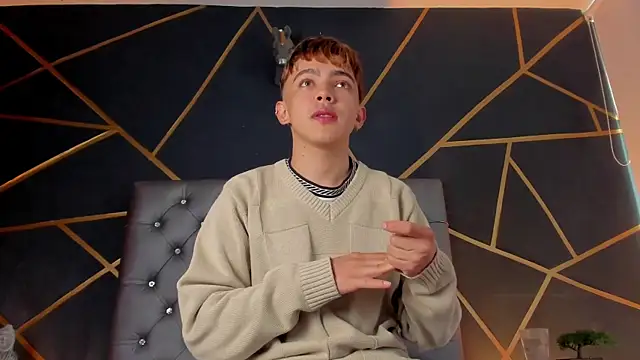 Lian Miller1  online show from 12/03/25, 12:37