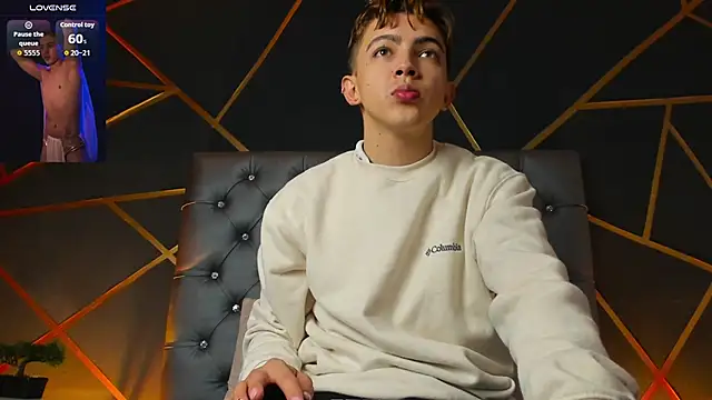 Lian Miller1  online show from 11/18/25, 12:30