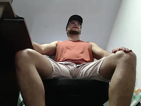 Snapshot of DirtyNotLimits_ chatting on 10/10/25, 01:34 DirtyNotLimits online show from 10/10/25, 01:34