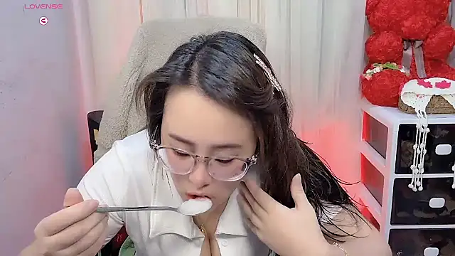 NEWONETO online show from 11/15/25, 03:16