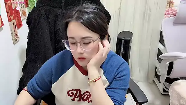 Snapshot of NEWONETO chatting on 03/27/26, 01:56 NEWONETO online show from 03/27/26, 01:56