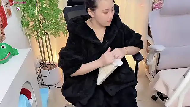 NEWONETO online show from 01/14/26, 02:20