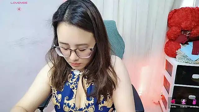 NEWONETO online show from 10/21/25, 08:36