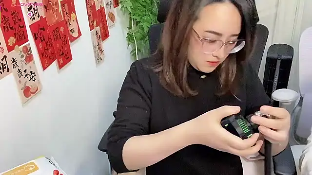 Snapshot of NEWONETO chatting on 03/18/26, 01:35 NEWONETO online show from 03/18/26, 01:35