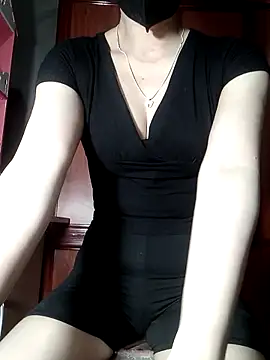 Snapshot of LenaCii chatting on 10/10/25, 02:07 LenaCii online show from 10/10/25, 02:07