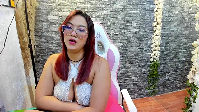 valery  star online show from 11/17/25, 01:15